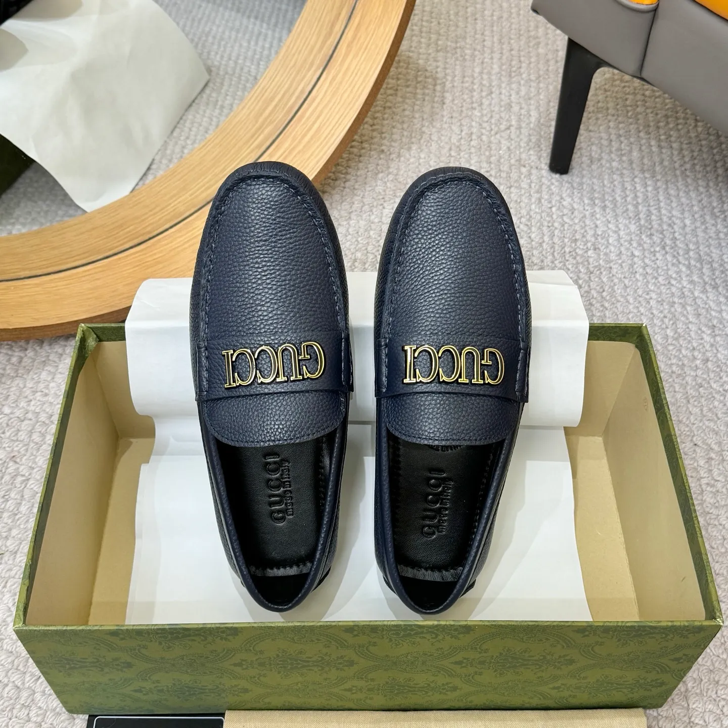Men's shoes 💰420 (Yangli) Gucci* - the top version of Gucci classic beanie shoes! It is made of imported original cowhide and has a comfortable first layer of sheepskin lining! Original wear-resistant rubber outsole! High quality products! Size 38-46, with shoe dial, cloth bag, card